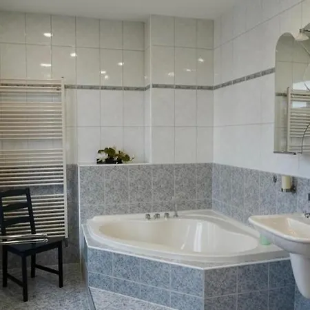 Im Gaenseried Apartment *